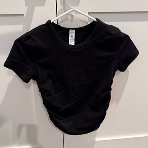 lululemon cropped tee